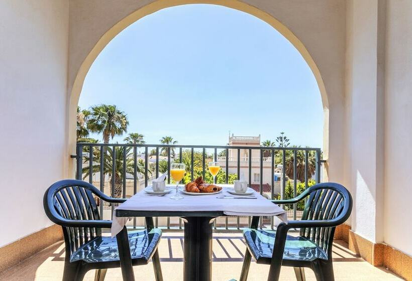 Chambre Standard avec Terrasse, Moon Dreams Roquetas (ex Roquetas Beach)