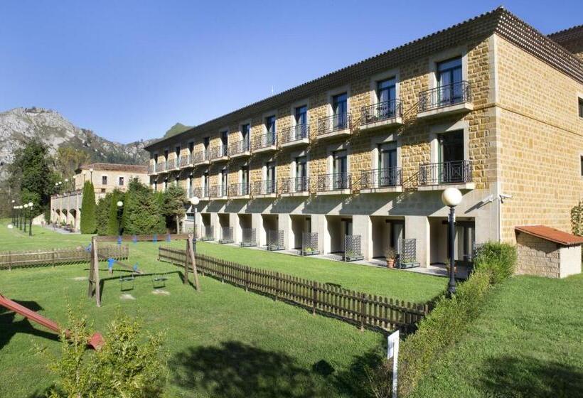 غرفة قياسية, Parador De Cangas De Onis