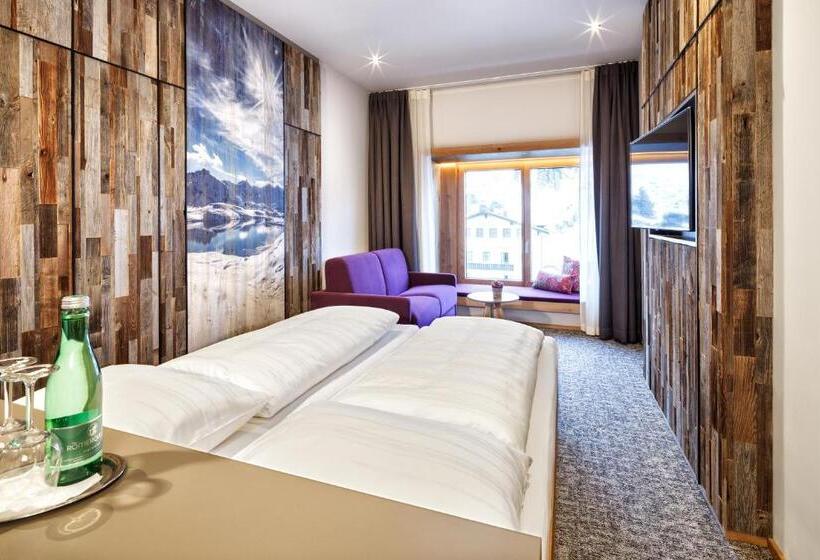 اتاق راحتی سه تخته, Alpenhotel Perner