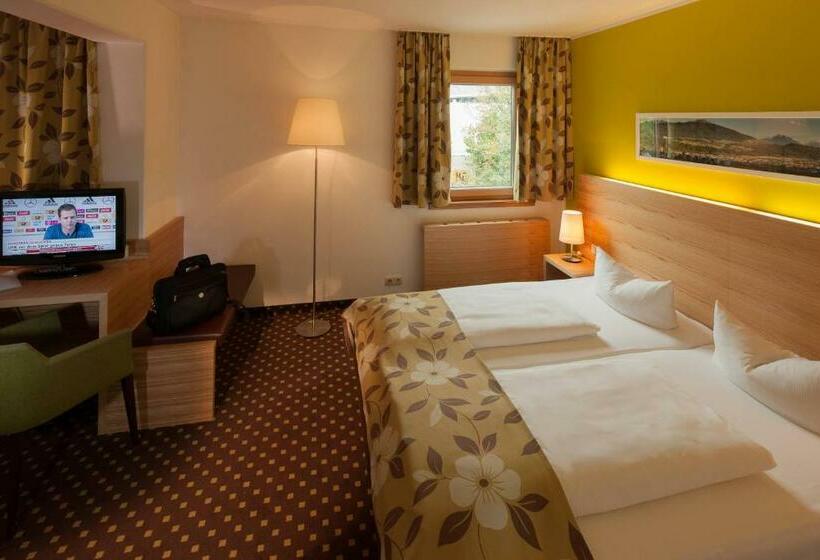 اتاق استاندارد سه نفره, Alphotel Innsbruck