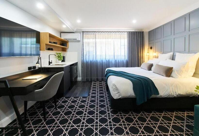 سوییت, Country Comfort Armidale