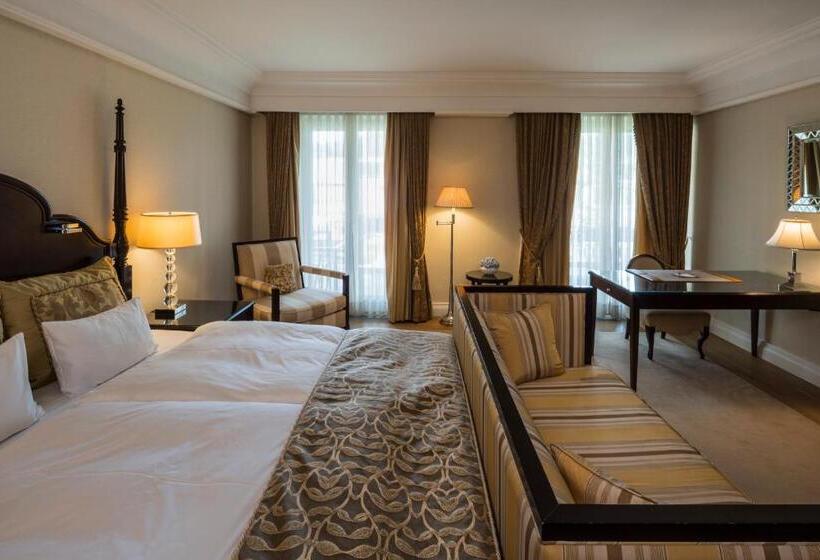 اتاق سوپریور, Falkensteiner Schlosshotel Velden – The Leading Hotels Of The World