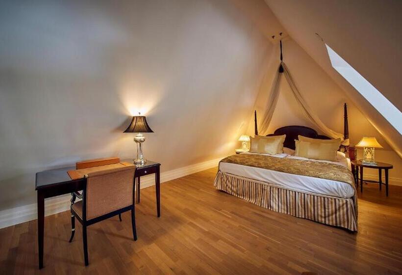 سوییت دوبلکس, Falkensteiner Schlosshotel Velden – The Leading Hotels Of The World