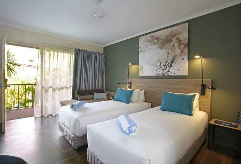 اتاق لوکس با چشم‌انداز باغ, Mantra Club Croc