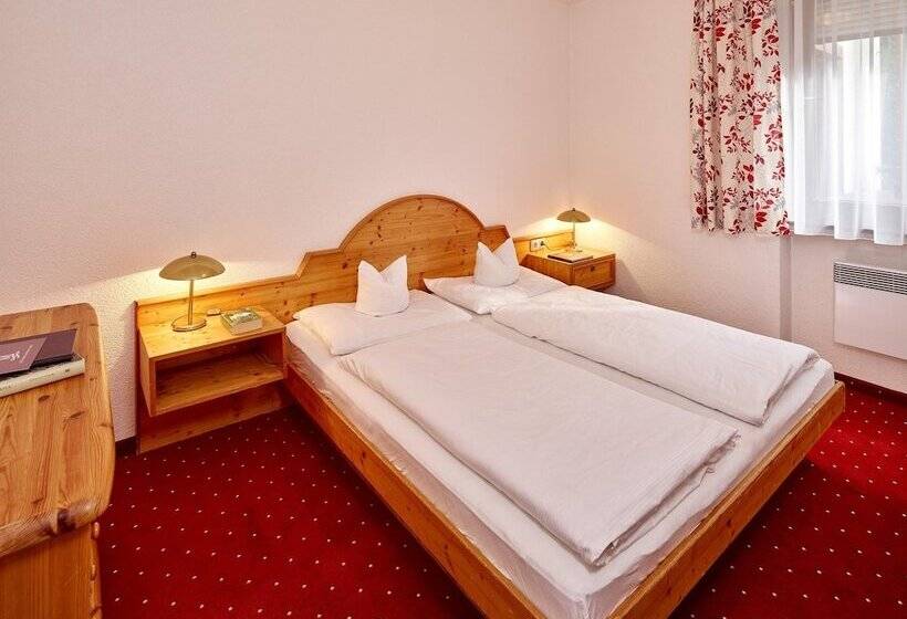 سوییت, Monika & Montafon Chalets
