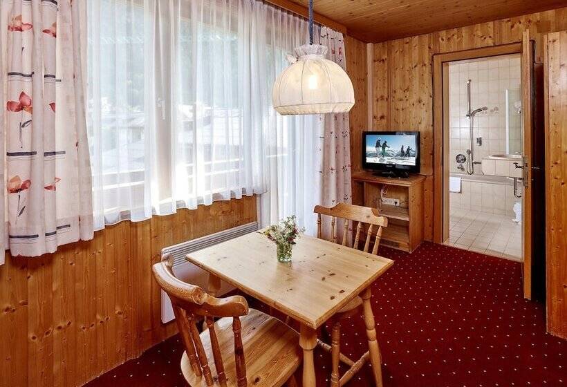 سوییت, Monika & Montafon Chalets