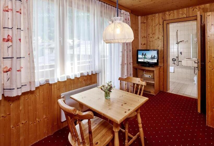 سوییت, Monika & Montafon Chalets