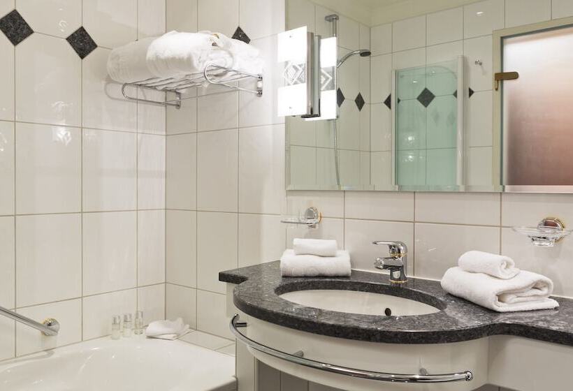 اتاق لوکس با بالکن, Natur & Spa Hotel Lärchenhof