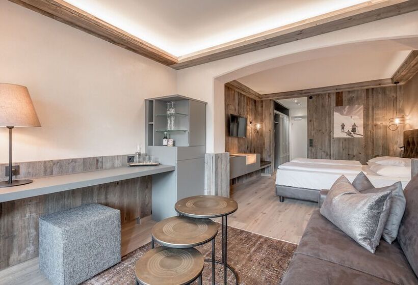 اتاق لوکس با بالکن, Natur & Spa Hotel Lärchenhof