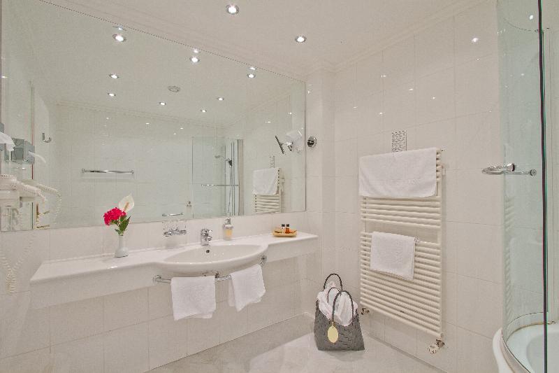 스탠다드 룸, Post Seefeld Hotel & Spa