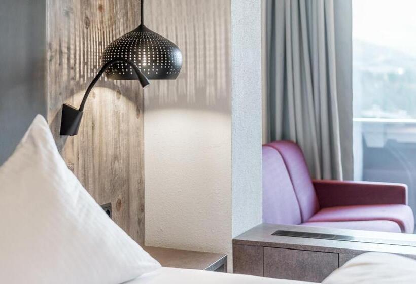 اتاق استاندارد با چشم‌انداز کوهستان, Ski   Golf   Wellness Hotel Riml
