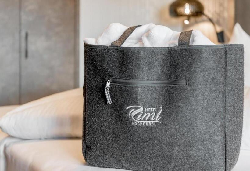 اتاق استاندارد با چشم‌انداز کوهستان, Ski   Golf   Wellness Hotel Riml