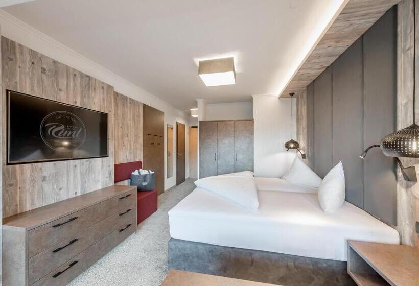 اتاق استاندارد با چشم‌انداز کوهستان, Ski   Golf   Wellness Hotel Riml