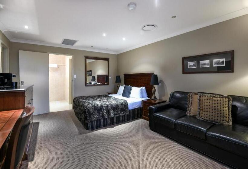 Family Room, Rydges Armidale