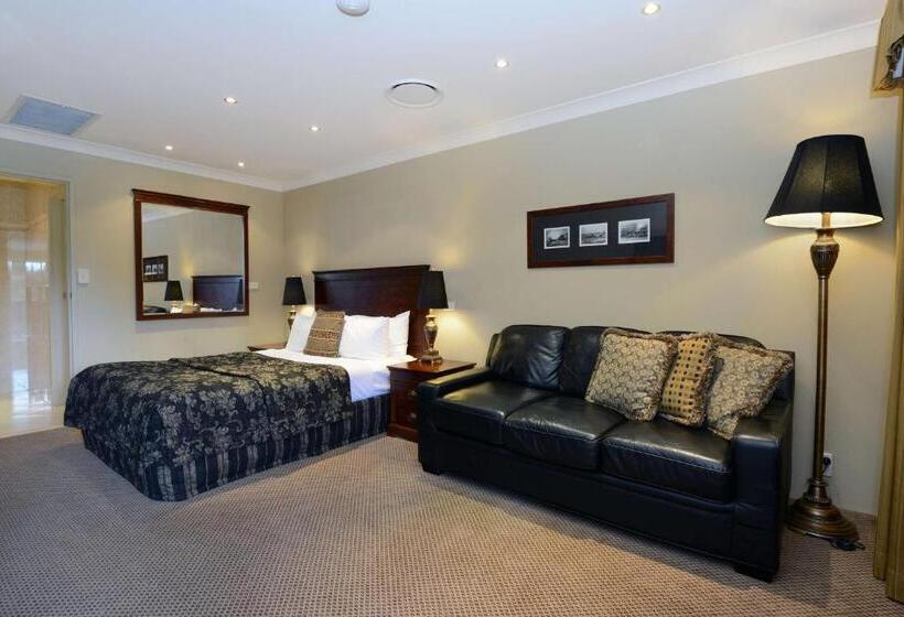 Family Room, Rydges Armidale