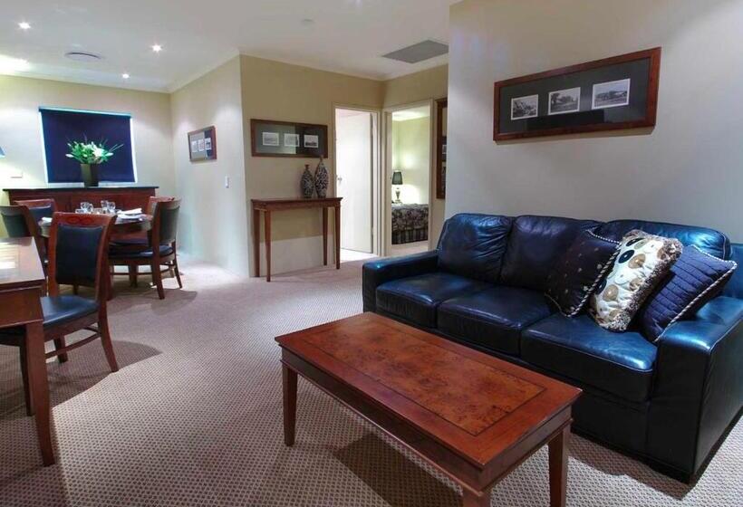 Family Suite, Rydges Armidale