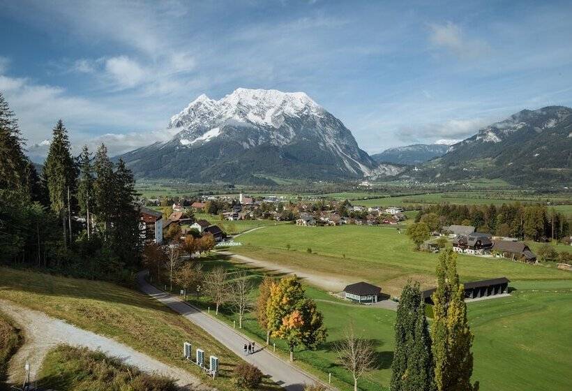 اتاق لوکس, Imlauer Hotel Schloss Pichlarn