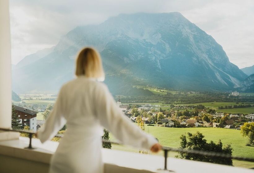 سوییت, Imlauer Hotel Schloss Pichlarn