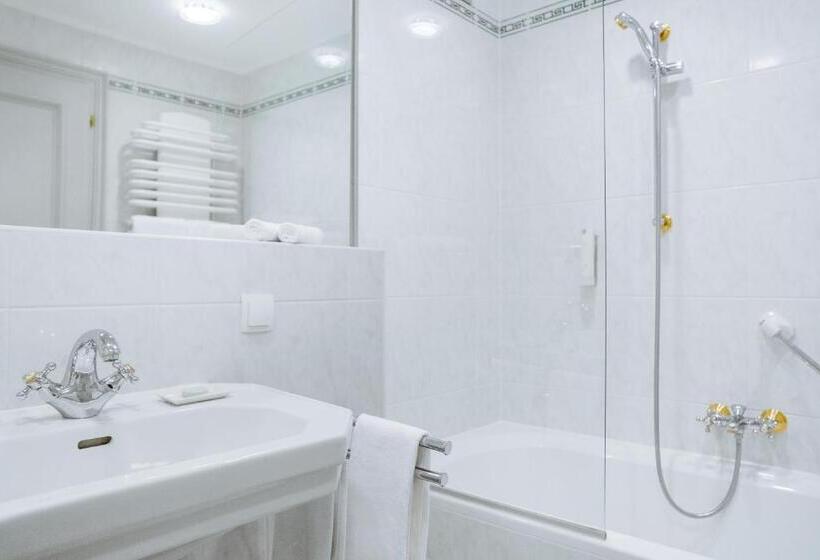 اتاق لوکس با بالکن, Imlauer Hotel Schloss Pichlarn