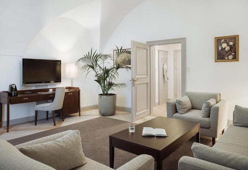 سوئیت کلاسیک, Imlauer Hotel Schloss Pichlarn