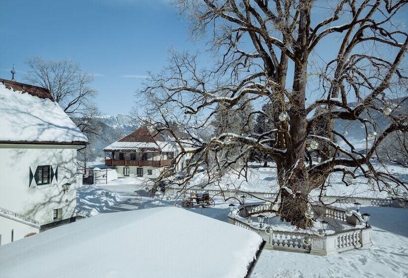 جناح جونيور, Imlauer Hotel Schloss Pichlarn