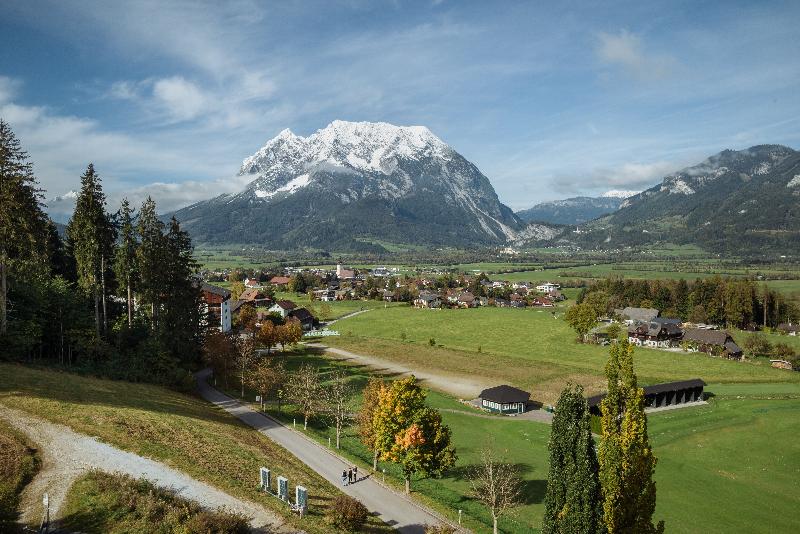 سوییت, Imlauer Hotel Schloss Pichlarn