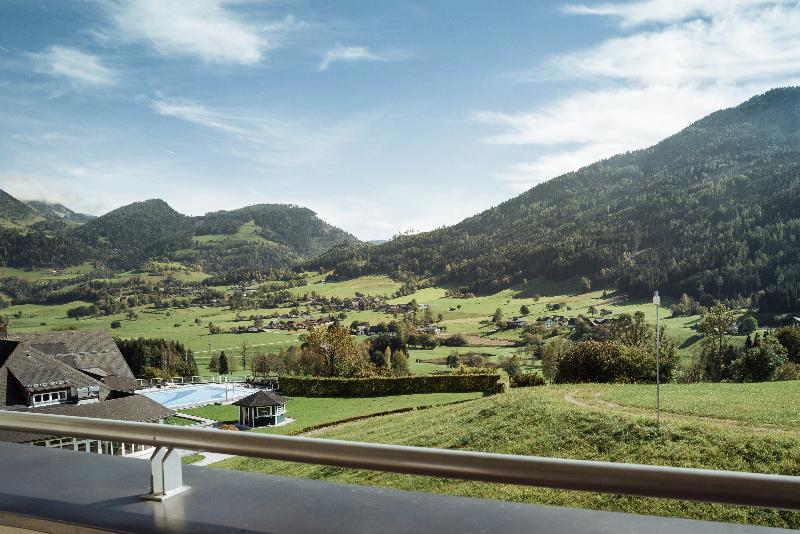 سوییت جونیور, Imlauer Hotel Schloss Pichlarn