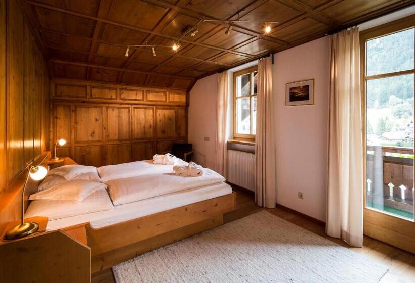 آپارتمان 1 خوابه با بالکن, Posthotel Rössle