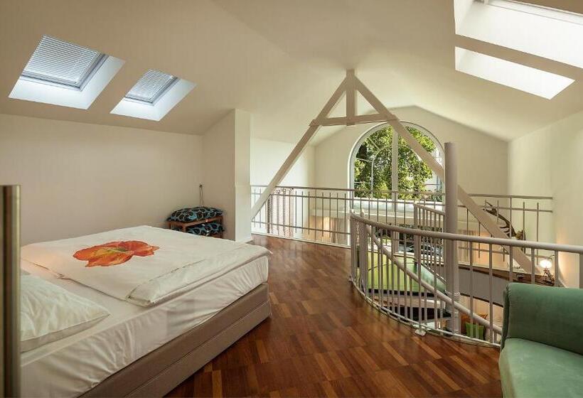 سوییت, Seehotel Hubertushof