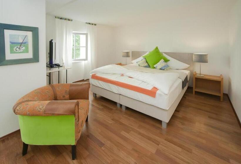 سوئیت راحتی, Seehotel Hubertushof