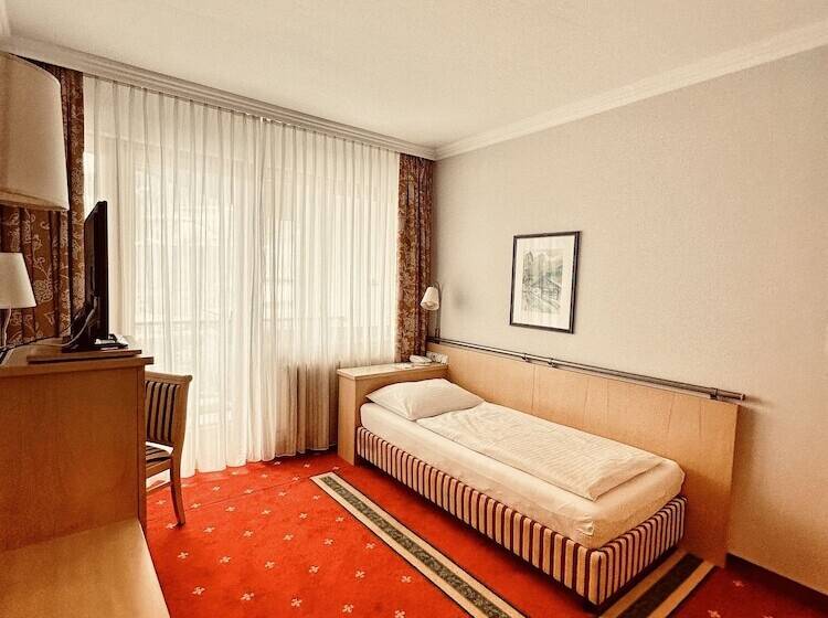 اتاق استاندارد یک نفره, Sporthotel Royer