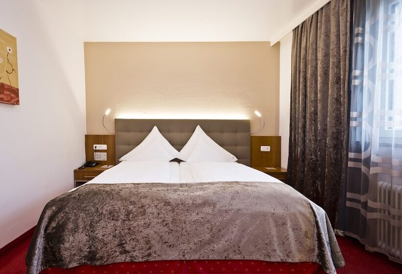 اتاق کلاسیک, Stadthotel Goldenes Schiff