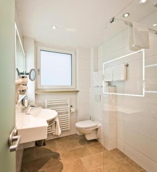 اتاق لوکس, Stadthotel Goldenes Schiff