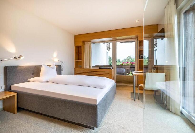 اتاق استاندارد, Superior Hotel Alpenhof