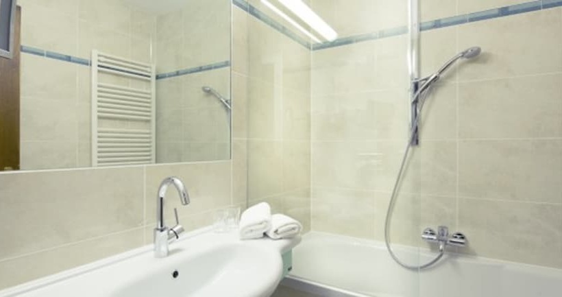 اتاق استاندارد یک تخته با بالکن, Wellnesshotel Schönruh   Adults Only