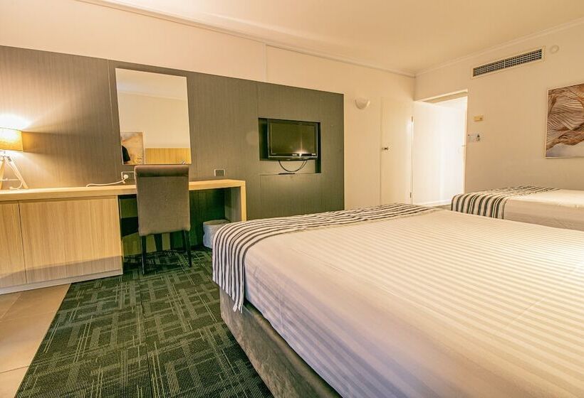 اتاق استاندارد, Absolute Beachfront Opal Cove Resort