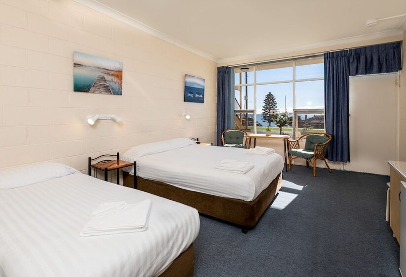 اتاق استاندارد چهار تخته, Blue Seas Motel