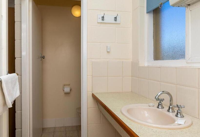 اتاق استاندارد, Blue Seas Motel