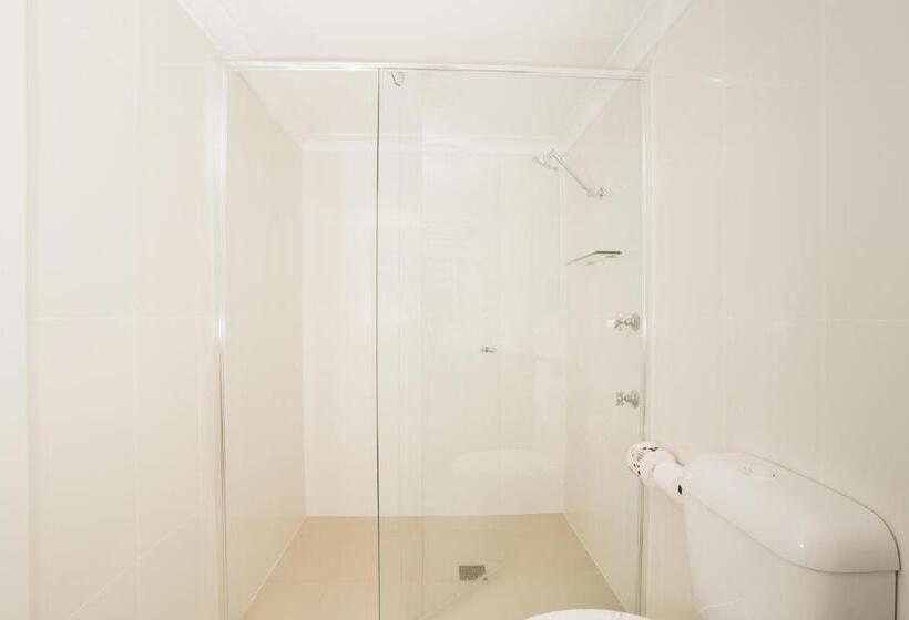 اتاق استاندارد, Caribbean Motel