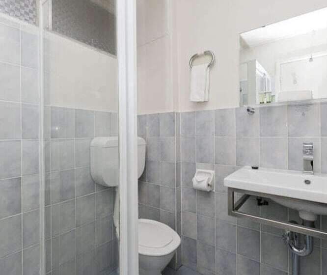 اتاق استاندارد, Forrest Hotel & Apartments