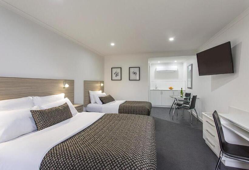 اتاق سوپریور, Hamilton Lonsdale Motel
