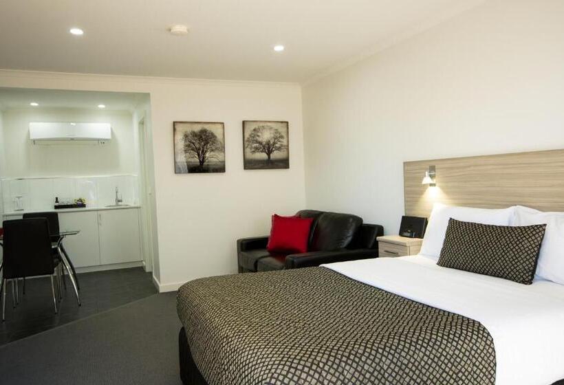 اتاق سوپریور با تخت دو نفره بزرگ, Hamilton Lonsdale Motel