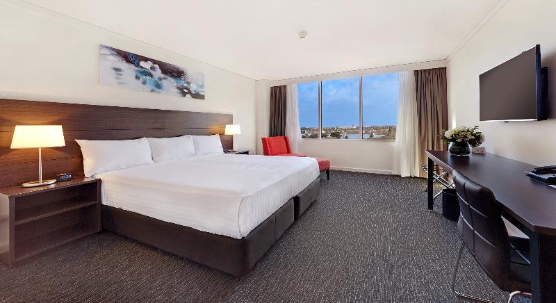 اتاق سوپریور با تخت بزرگ, Bayview Eden Melbourne
