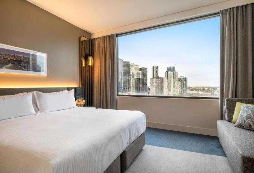 سوئیت با تخت بزرگ, Crowne Plaza Melbourne, An Ihg