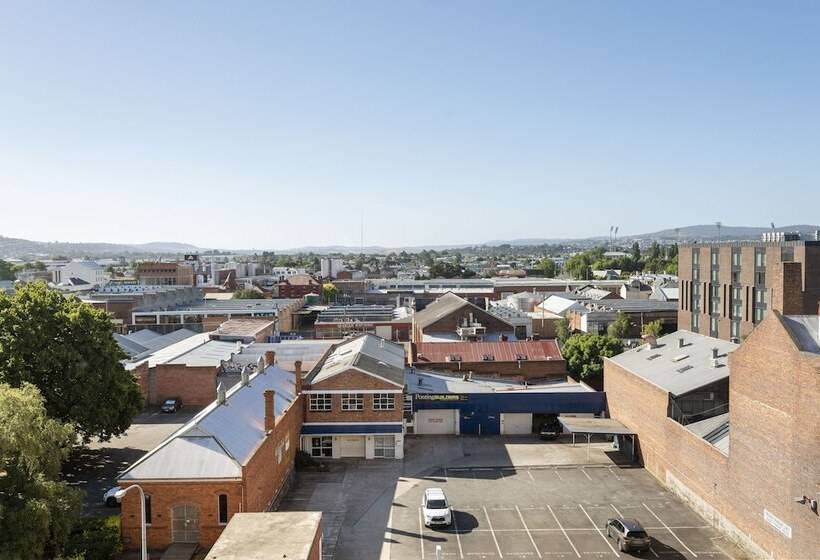 Superior Room, Grand Chancellor Launceston