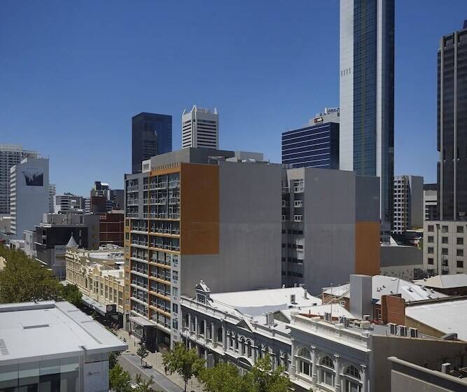 اتاق سوپریور با چشم‌انداز شهر, Ibis Perth