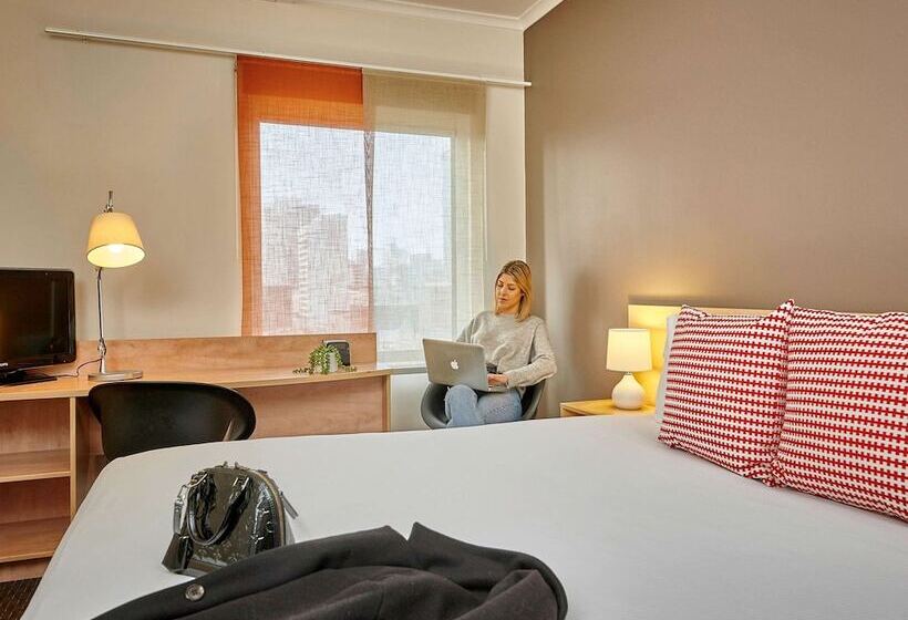 اتاق سوپریور با چشم‌انداز شهر, Ibis Perth