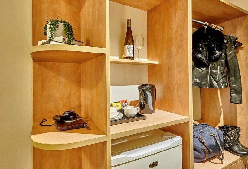 اتاق سوپریور با چشم‌انداز شهر, Ibis Perth