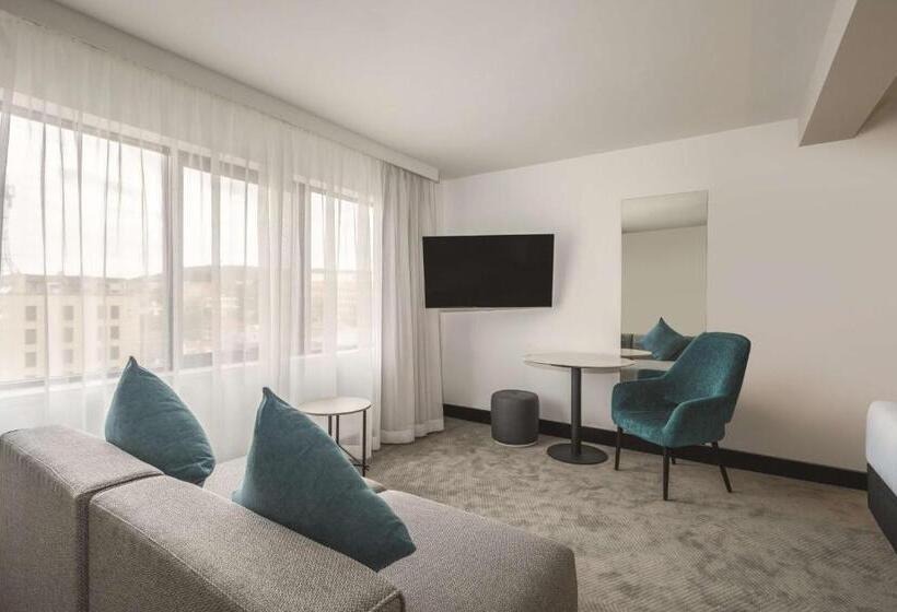 اتاق اجرایی, Travelodge Hotel Hobart