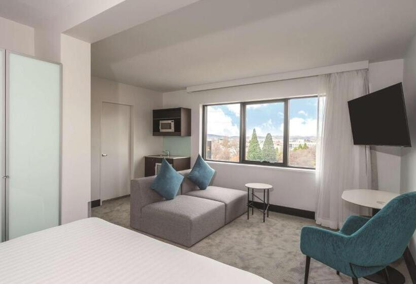 اتاق اجرایی, Travelodge Hotel Hobart